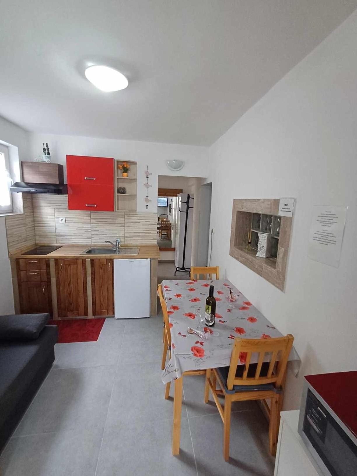 Apartmaji Slatenik Бовец Екстер'єр фото