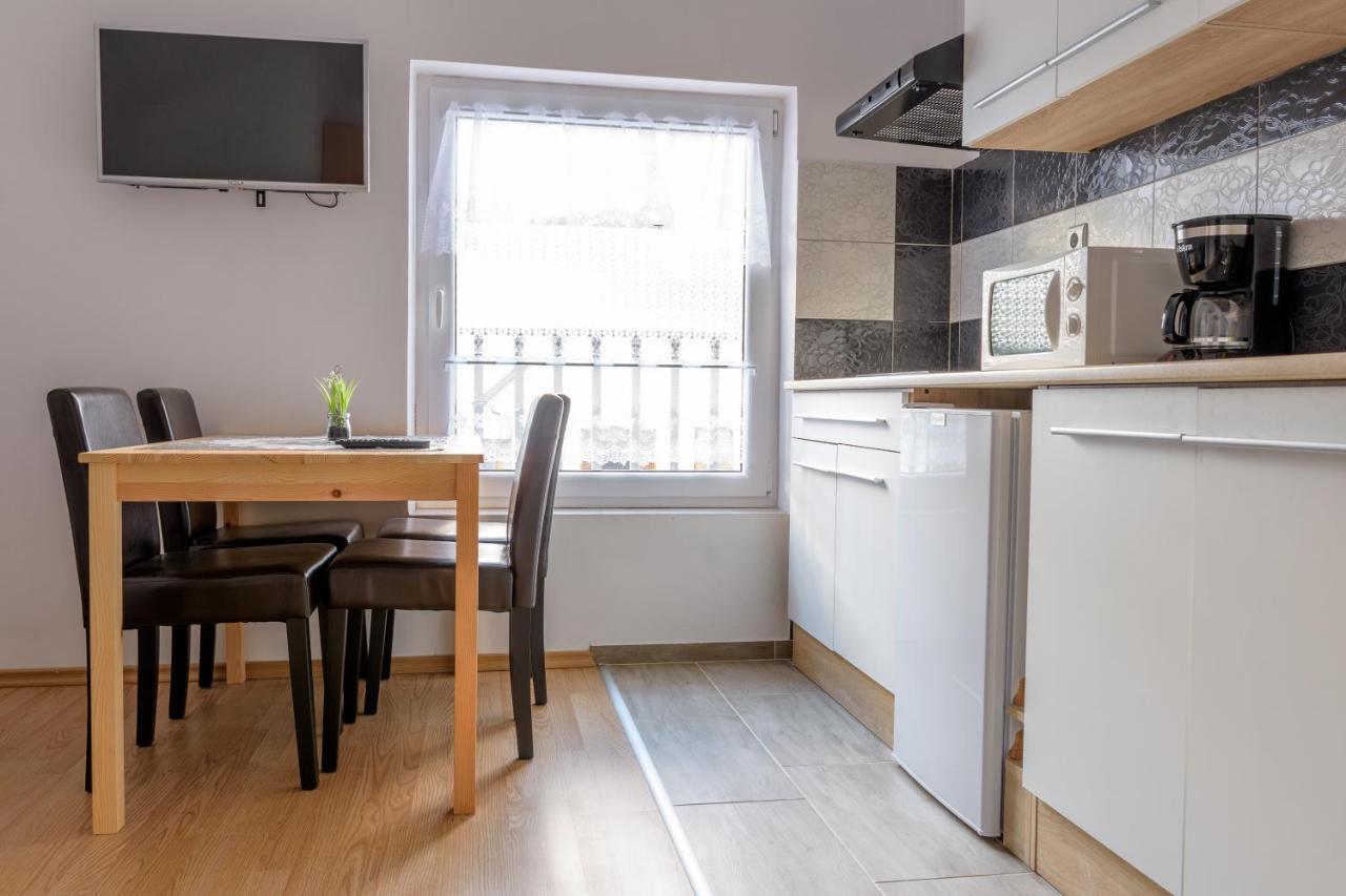 Apartmaji Slatenik Бовец Екстер'єр фото